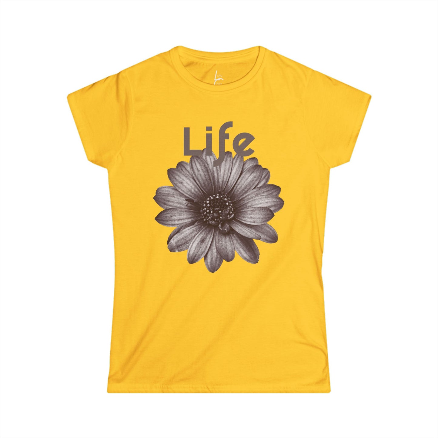 Comfort Fit Tee Garden Design Black and White Flower Cotton Tee Fitted T-shirt Soft Tee Woman's T-shirt