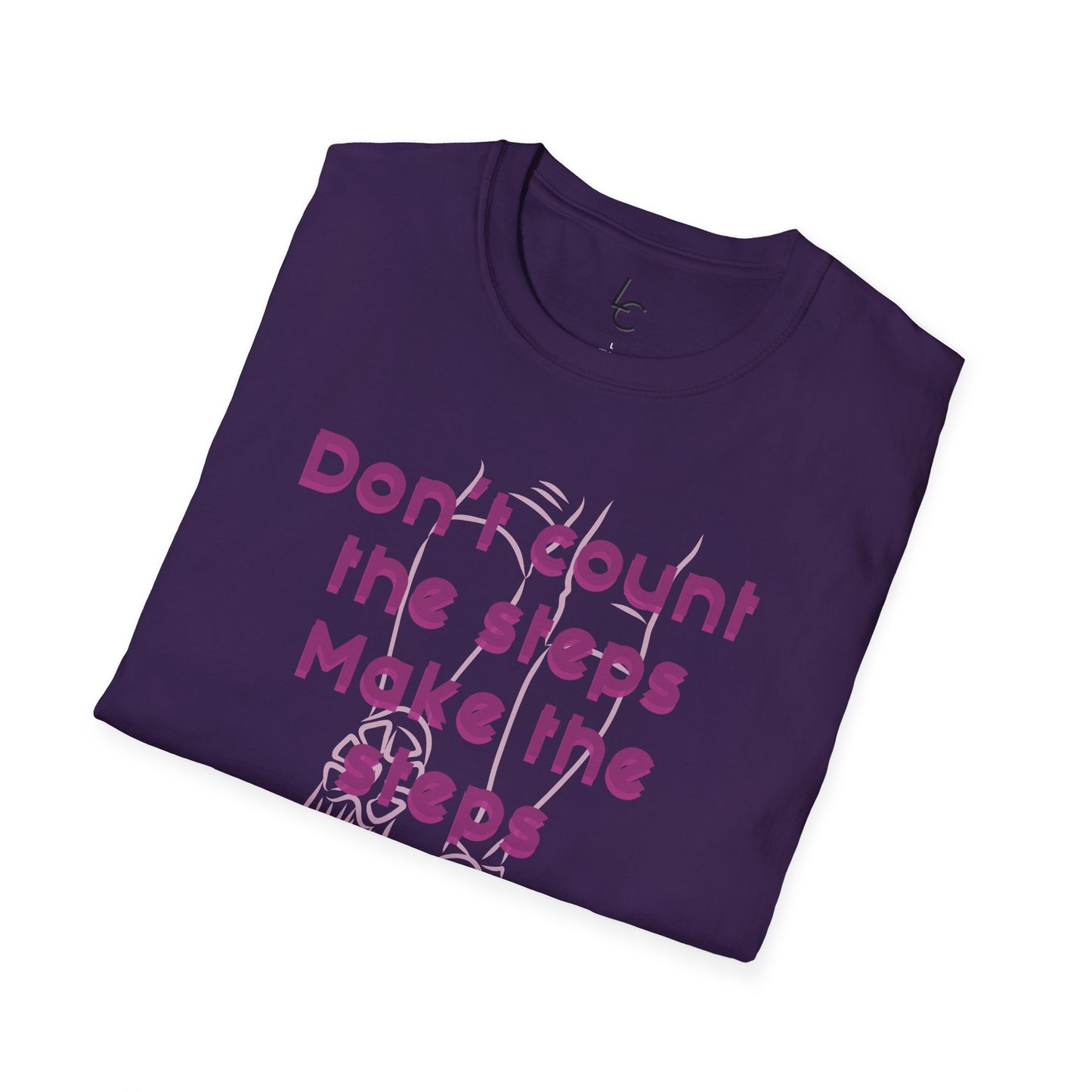 Graphic T-Shirt 'Don't count the steps Make the steps count' in Pink Sneakers