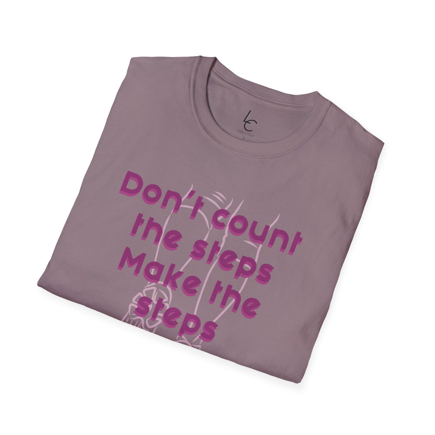 Graphic T-Shirt 'Don't count the steps Make the steps count' in Pink Sneakers